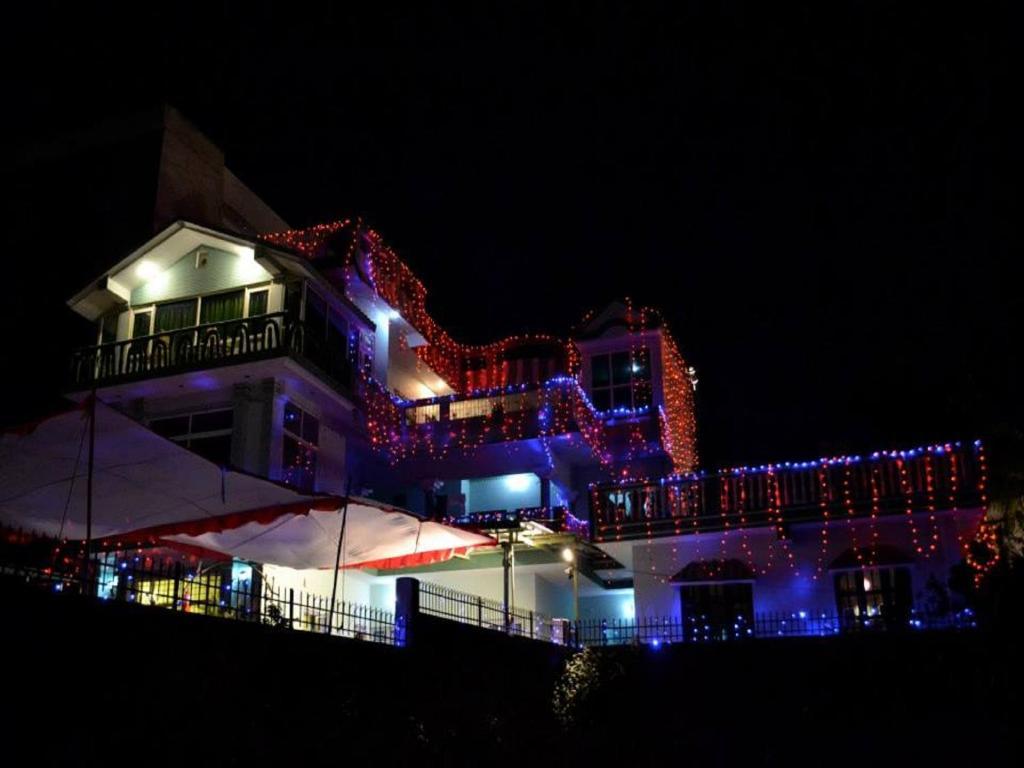 Ayushman Cottage Rishīkesh Buitenkant foto
